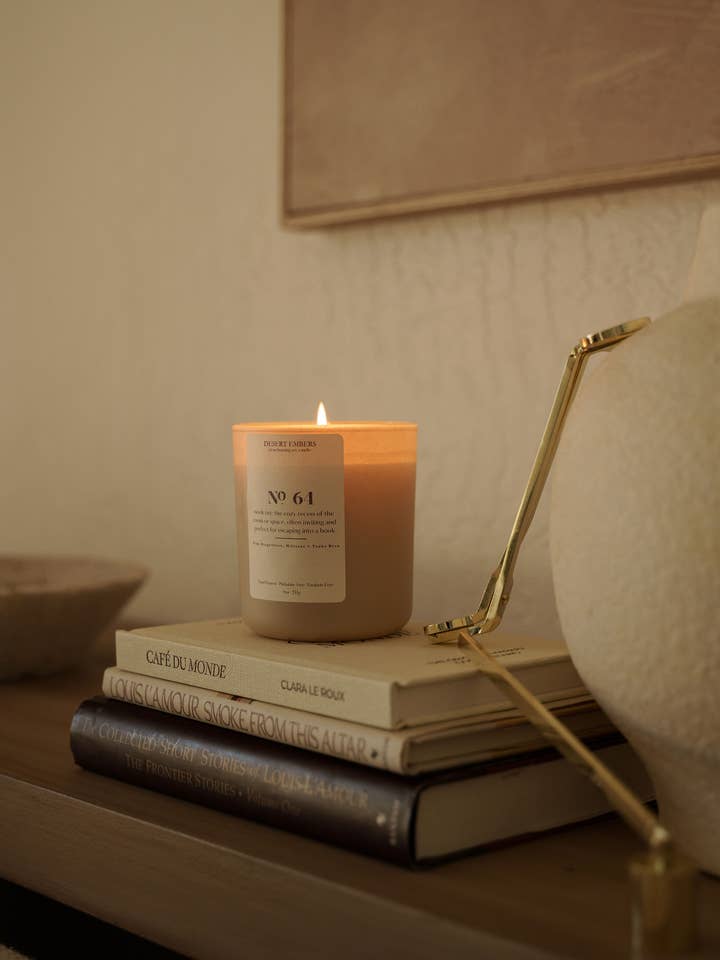 N° 64 : Nook | Bougie en cire de soja parfumée à l'hibiscus et au fruit du dragon pour la vente par Desert Embers, LLC