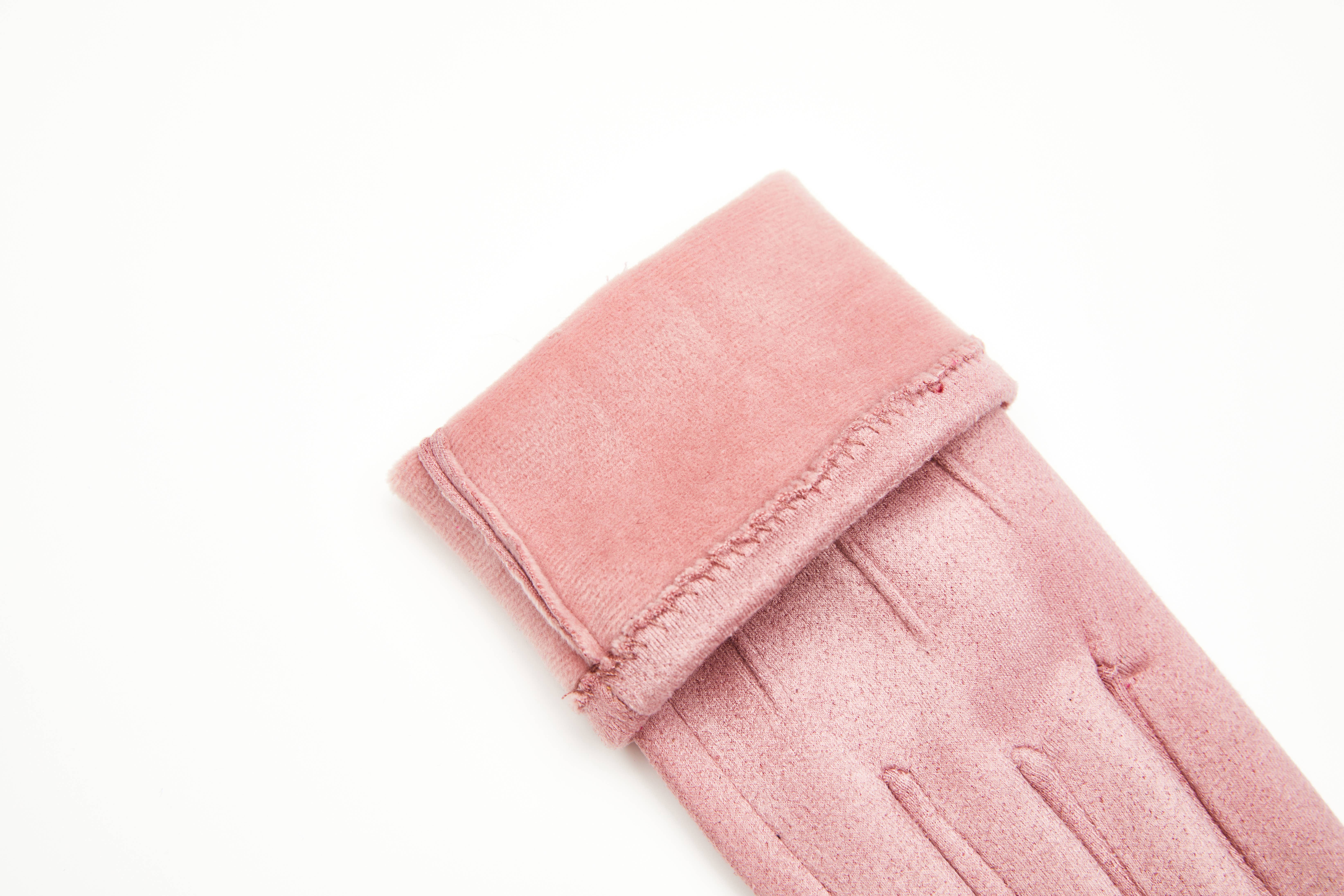 Aavion – wholesale Gloves – Women's – Women's Touchscreen Faux Suede Gloves – Classic Solid Color5