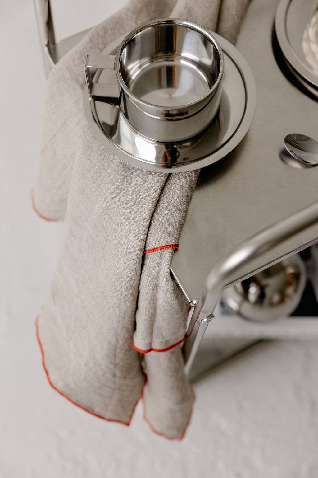 dodesign - Wholesale Tea Towel - Christmas Linen Tea (dish) Towel with red contrast detail1