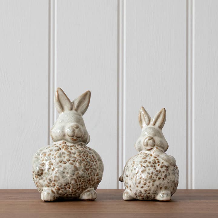 We Love Seasons Ltd – wholesale Decorative figurine – Medium Light Brown Ceramic Easter Bunny1