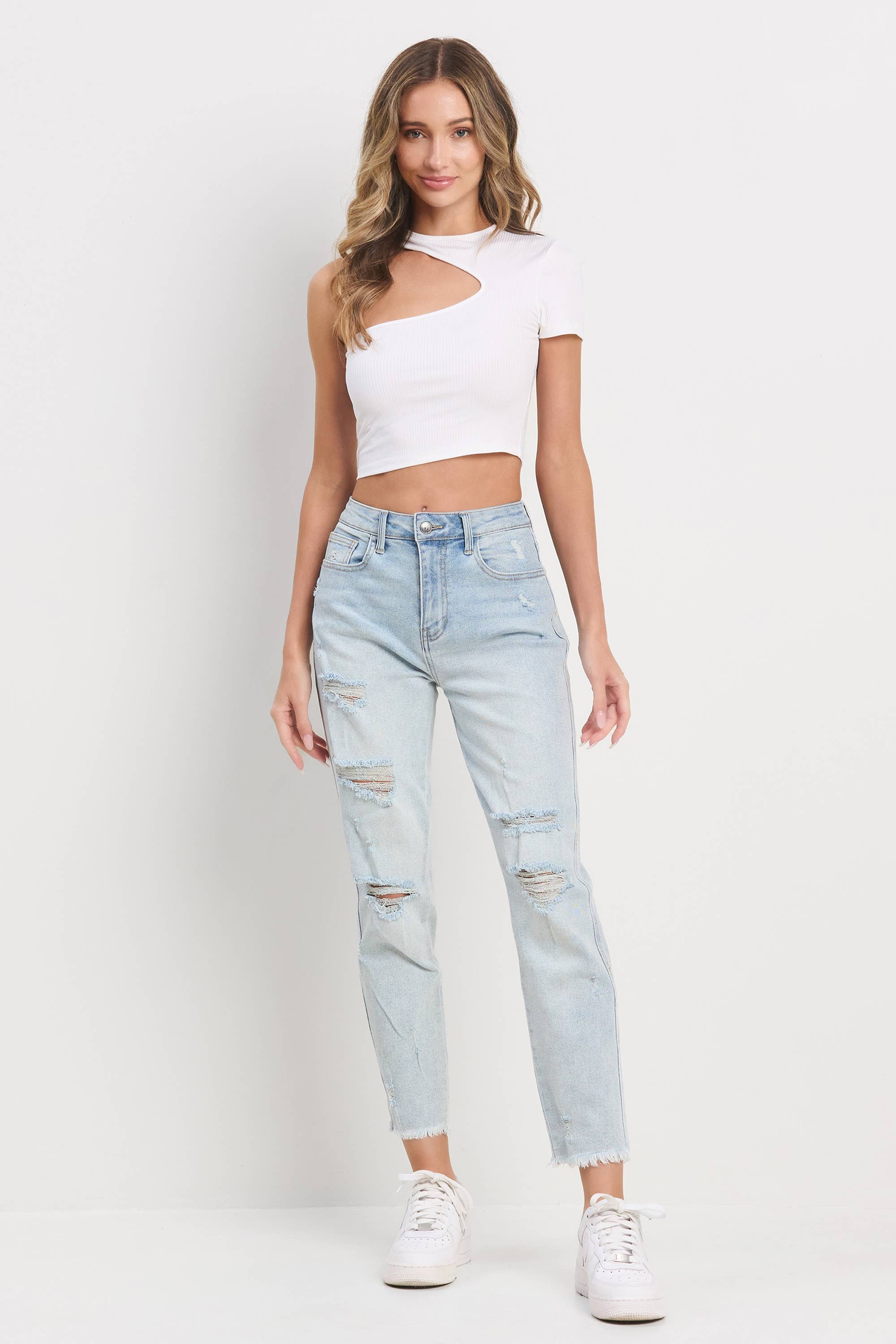 Light Wash Distressed Mom for wholesale on Faire0