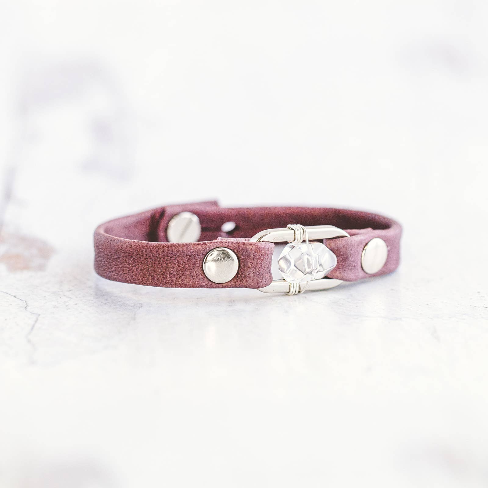 Giving Bracelets - Wholesale Bangle Bracelet - Desert Rose Leather Bracelet - Silver - Clear Quartz14