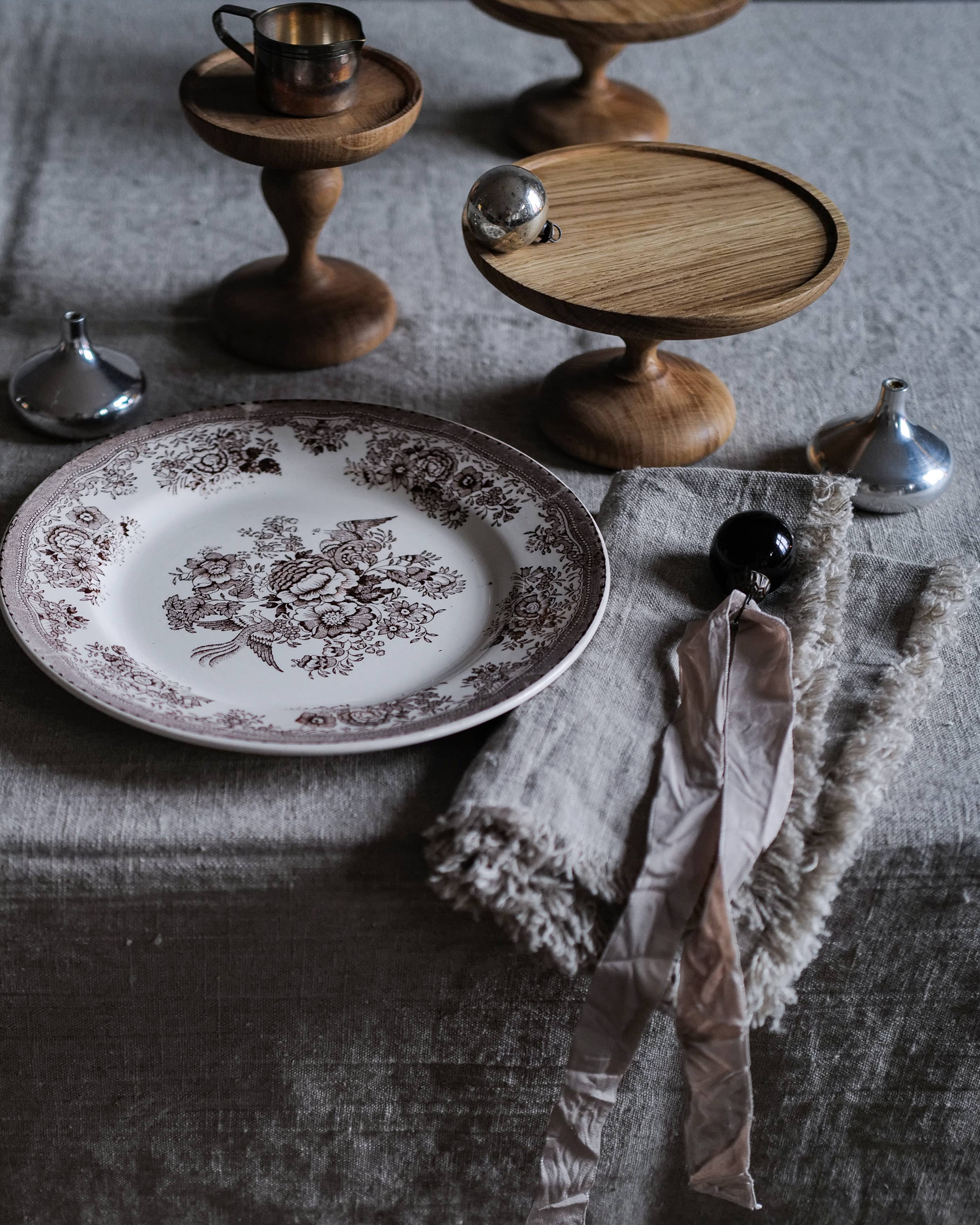 LinenMe - Wholesale Tablecloth - Linen Tablecloth Natural Terra Fringe6