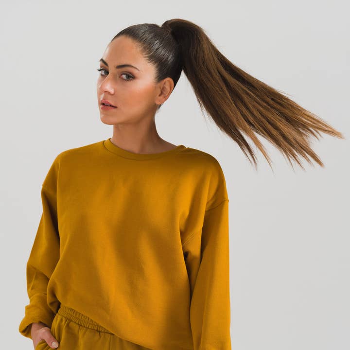 Dame sweatshirt med rund hals i 100 % økologisk bomuld for engroshandel hos HOELO