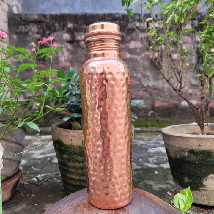 SAMA Homes - Wholesale Water bottle - Pure Copper Hammered Water Bottle (950ML) | 100% Certified Copper | Leak-Proof | Handcrafted Ayurvedic Design1