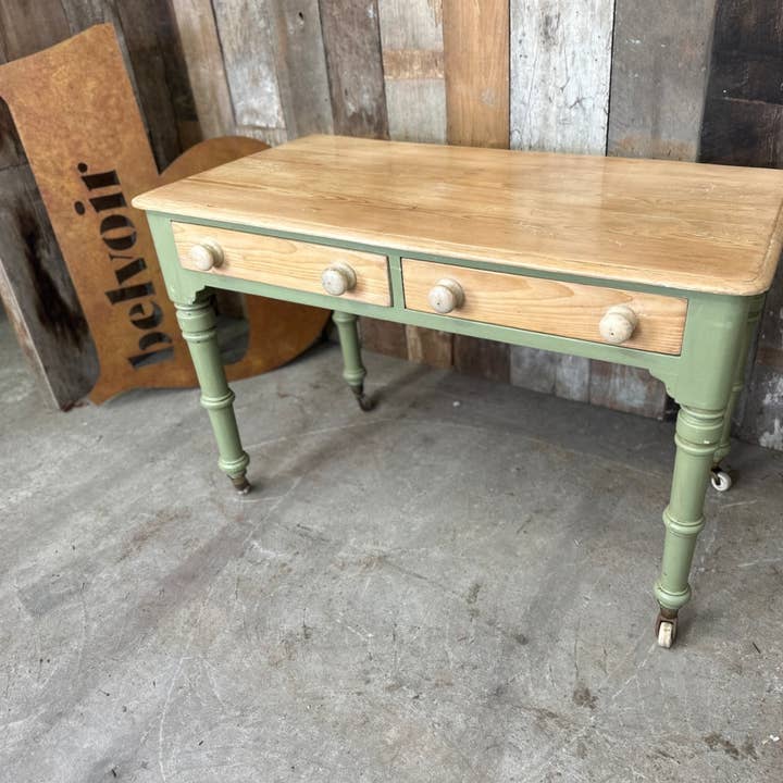 Antiker viktorianischer Kieferngrüner Molkereitisch, um 1860 für den Großhandel von belvoir