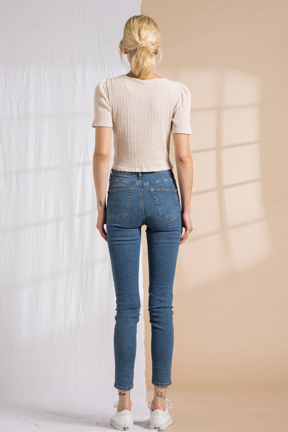 LENA - Wholesale Knit Top - Women's - Knit Rib Short Sleeve Sweet Heart Neck Cinched Top2