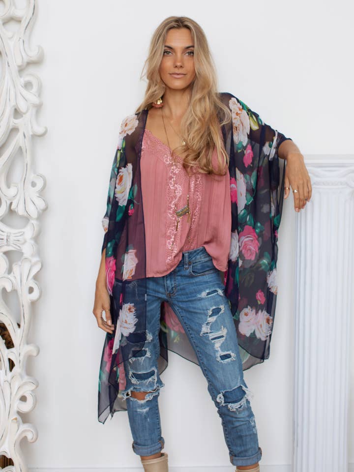 Ellemairco – wholesale Kimono – Women's – Spell Kimono 2