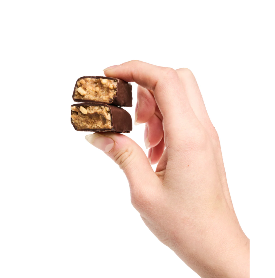 Simply Gum - Wholesale Chocolate Covered Sweets - Peanut Butter Crispies (4.7 oz Bags) | Pack of Six1