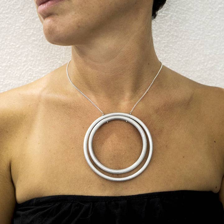 No War Factory s.r.l. - Wholesale Pendant/Charm Necklace - Circle Necklace