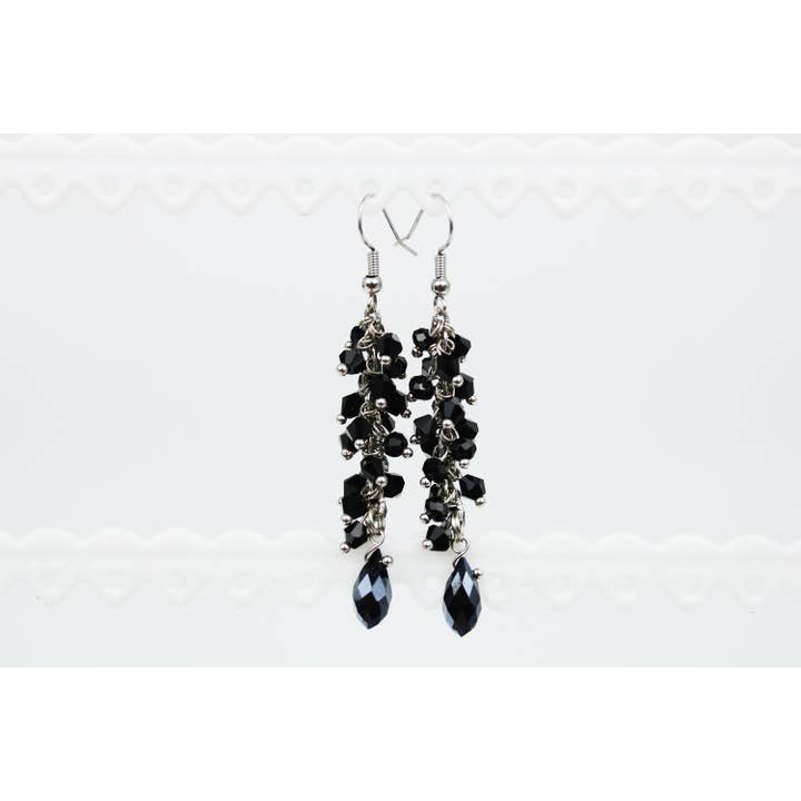 Ninolia – Großhandel Ohrhänger – Schwarze Tropfenohrringe Schwarzer Stein Cluster Ohrringe Edelstein Statement-Schmuck