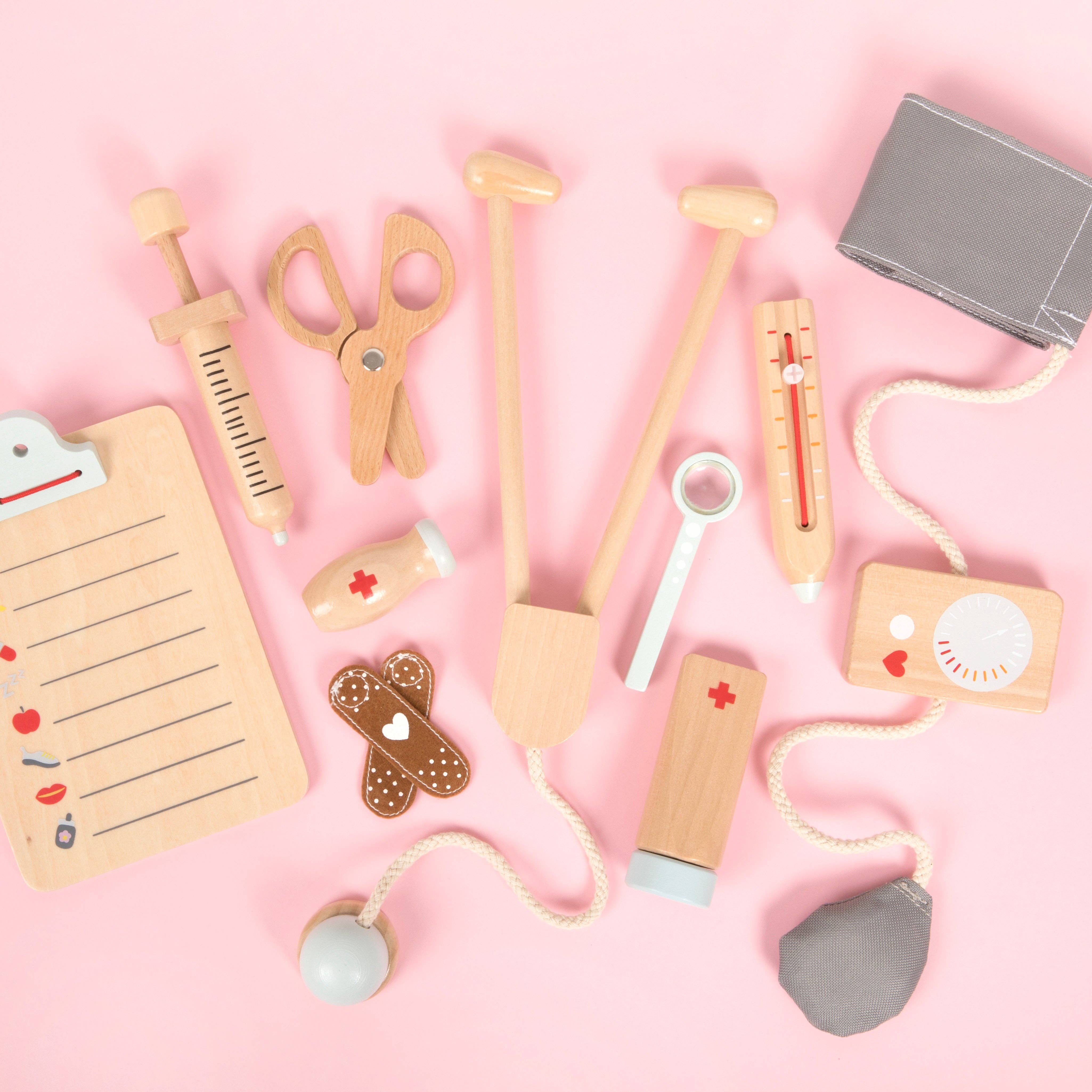 Make Me Iconic – wholesale Leksaksset - Barn – Träleksak - Doktorskit10