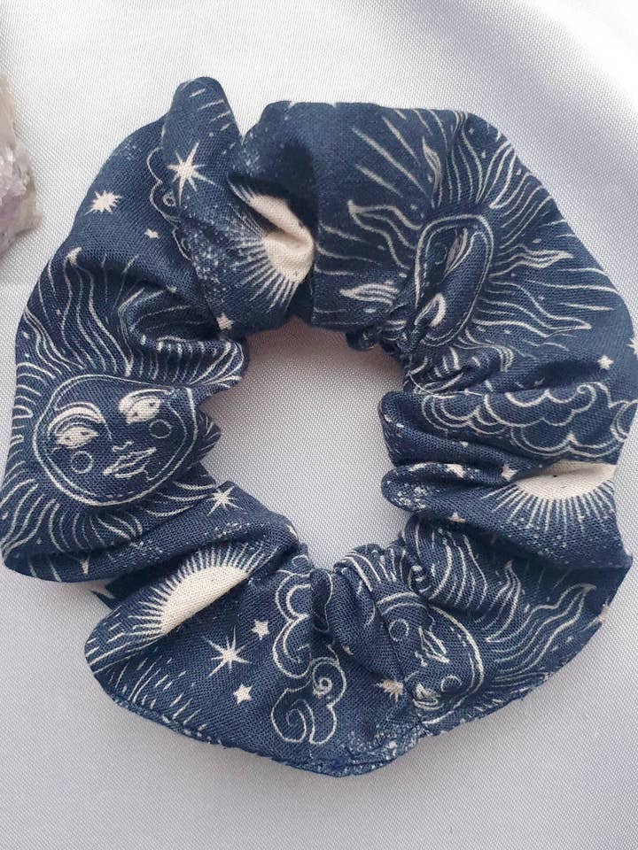 Himmlischer Print-Haargummi für den Großhandel von Lauragordonart