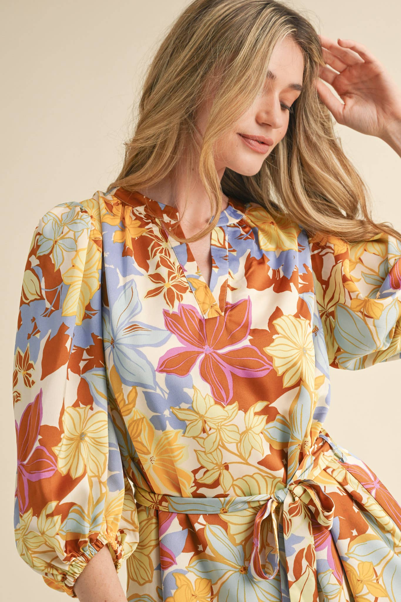 &MERCI - Wholesale Dress - Women's - EXCLUSIVE PRINT PUFF SLEEVE TYING WAIST MINI DRESS MDR335314