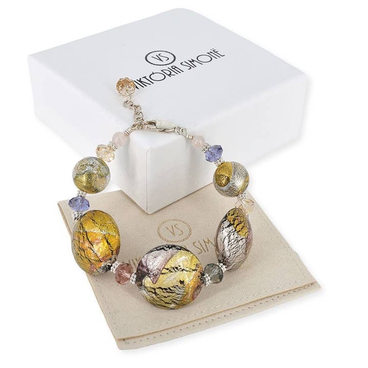 Pulseira de declaração de pérolas italianas abstratas grandes com cristais austríacos e fecho em prata de 1ª Lei com extensor por atacado de Viktoria Simonë