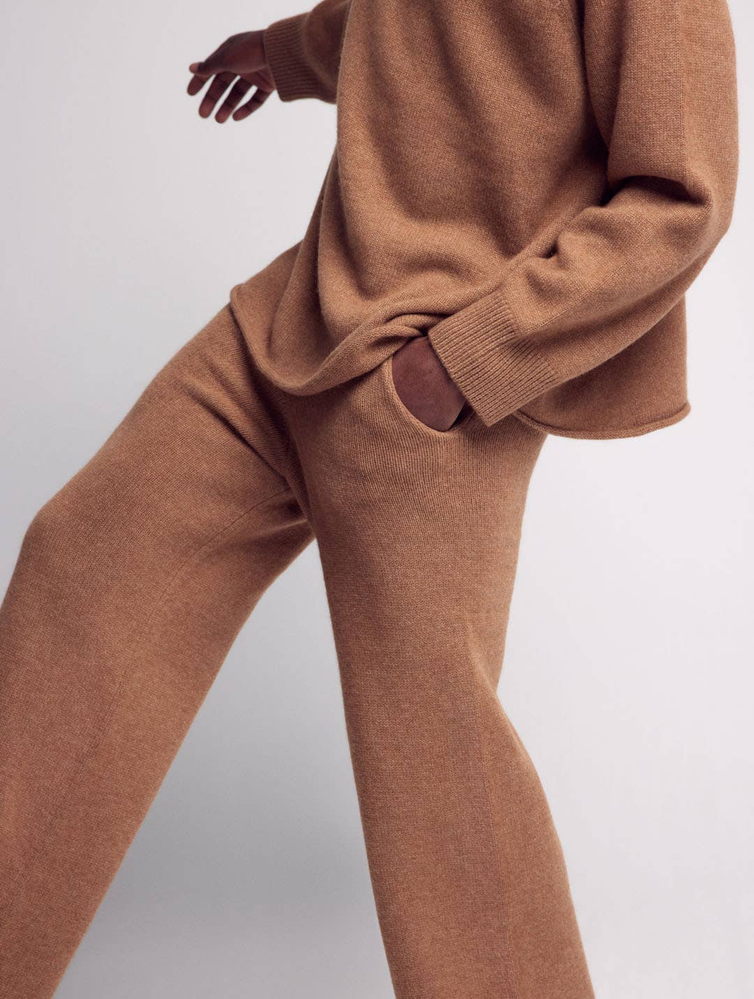 Leap Concept - Wholesale Pants - Women's - LUCA cashmere knitted wide pants8