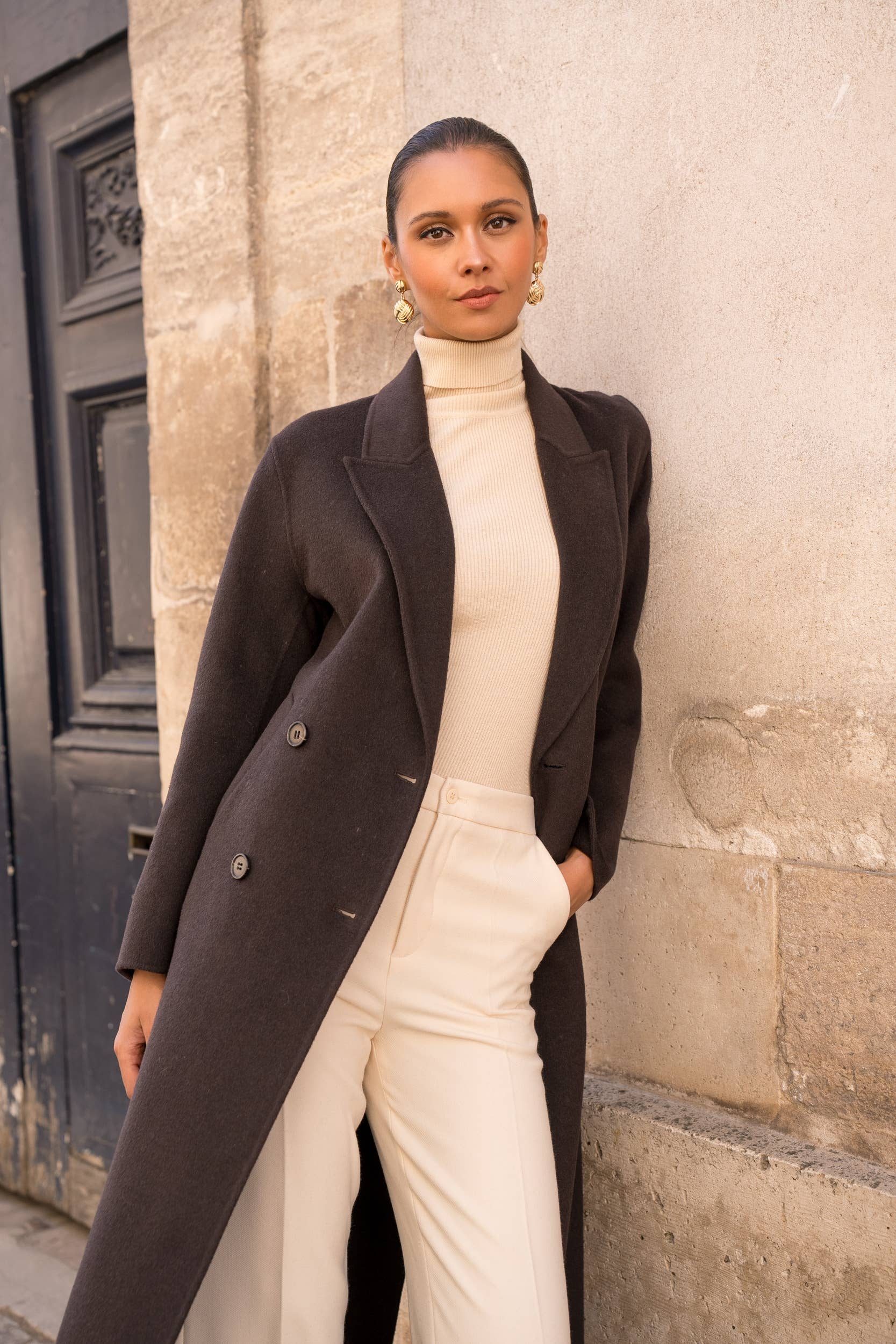 Attentif Paris – Großhandel Mantel - Damen – Extra langer, handgenähter Oversize-Mantel aus Wollmischung67