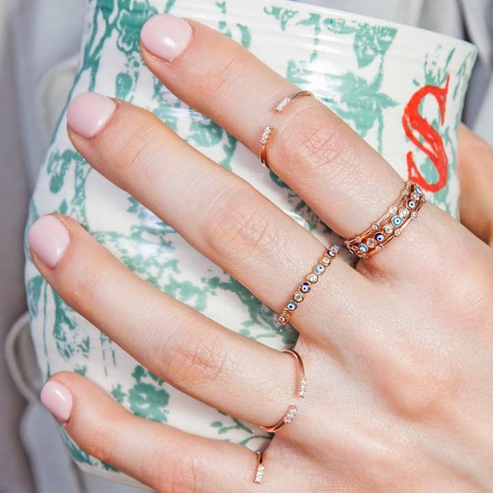 Lot de 3 bagues délicates en argent avec cristaux pour la vente par Amorium