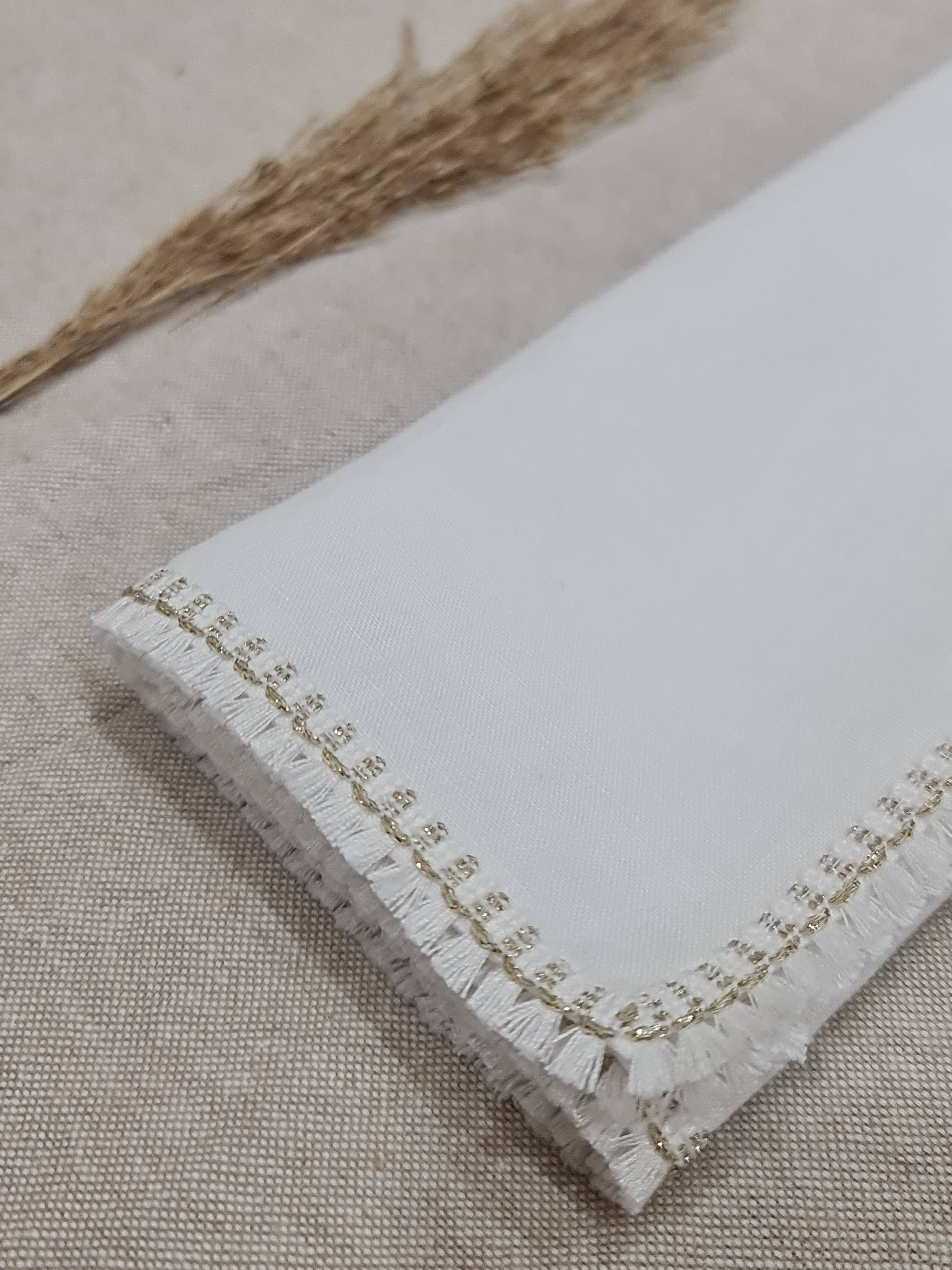 Lunaria Lab - Vente Serviettes de table en tissu - Serviettes en lin pur modèle Frange4