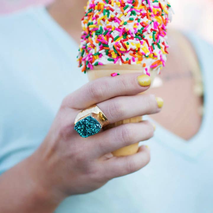 Bague Teal Druzy Statement pour la vente par Golden Rae Wholesale