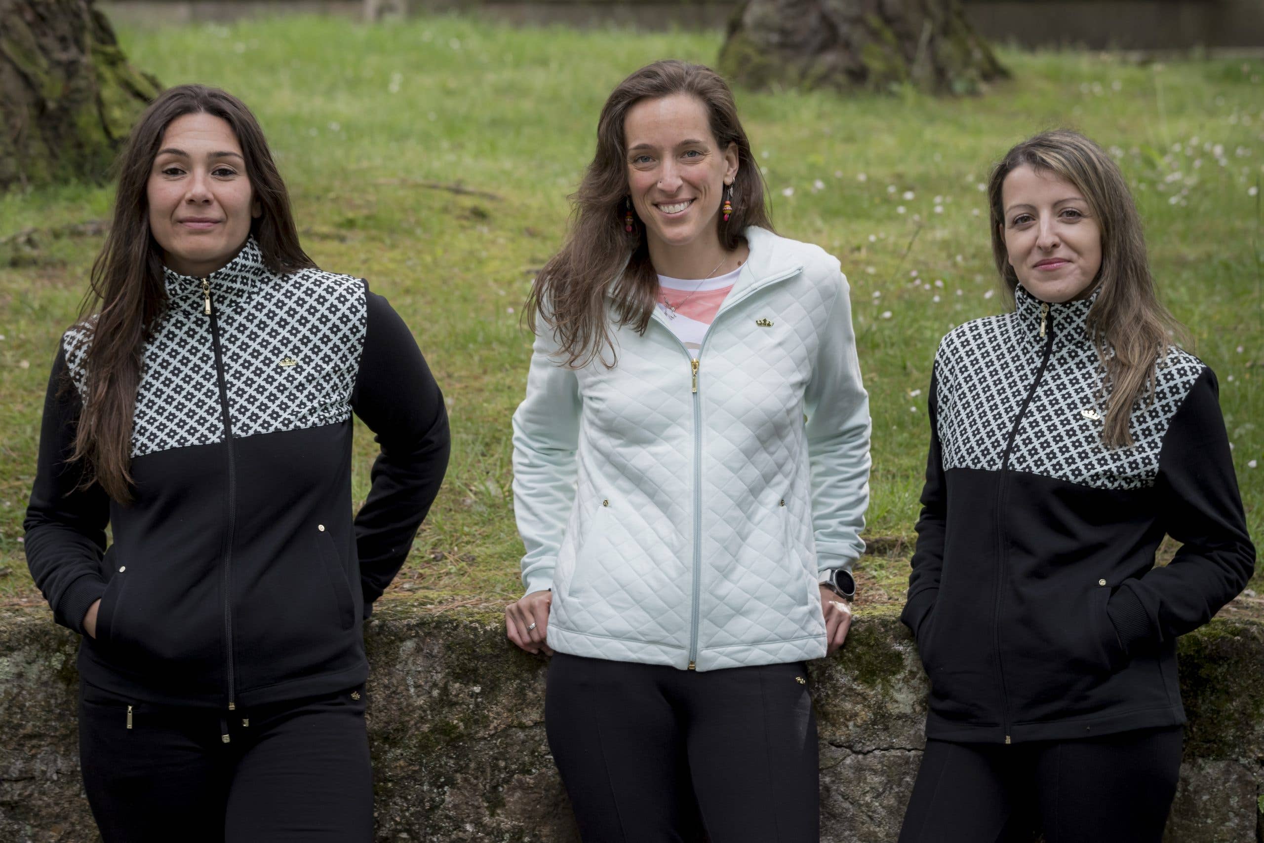 SPORT LUXURY - Wholesale Athletic Jacket - Women's - Jacket With Cut And Geometry2