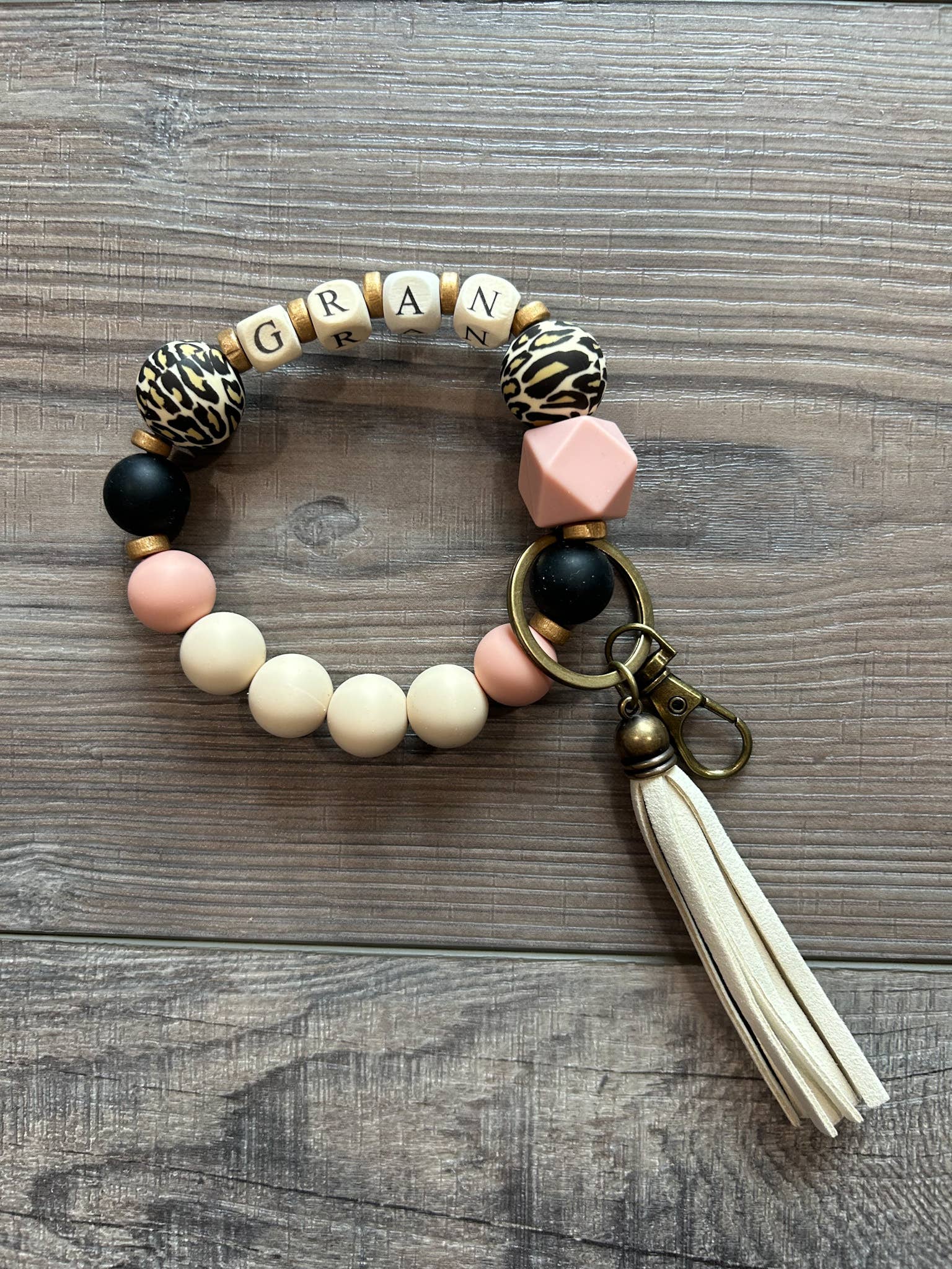JILLIAN INK LLC - Wholesale Keychain Bracelet - Grandma Gift NANA, MIMI, GRAM or GIGI Keychain Wristlet3