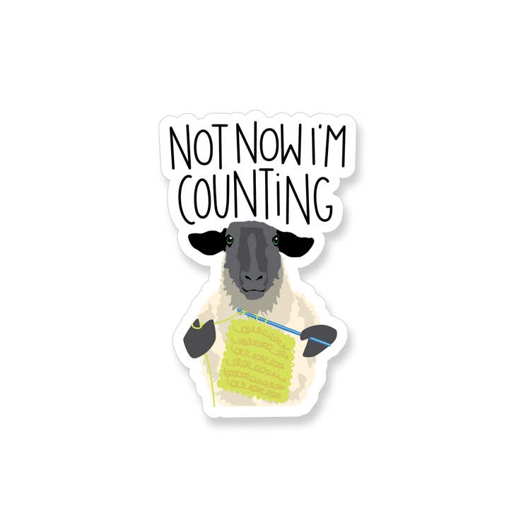 Adhesivo de vinilo Not Now I'm Counting Crocheting Sheep para venta al por mayor de Apartment 2 Cards