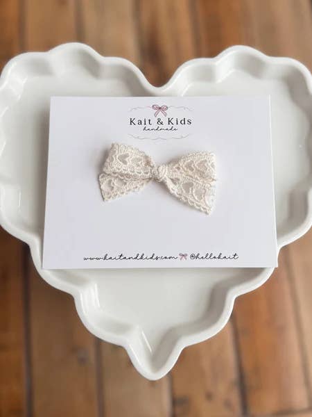 Cream heart lace ribbon mini ♡ headband / clip / piggy set for wholesale by Kait + Kids