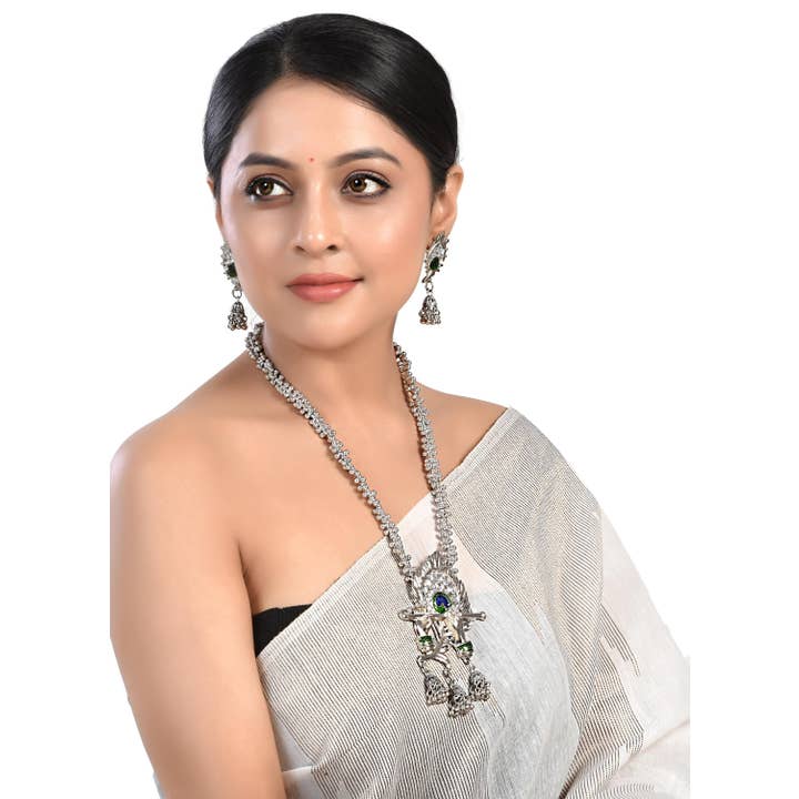 Conjunto de Colar Indiano com Penas de Pavão e Ghungroo Oxidado por atacado de Vastrabhushan