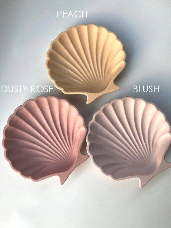 Haven Homewares - Wholesale Vase - Audrey Heart Vase2