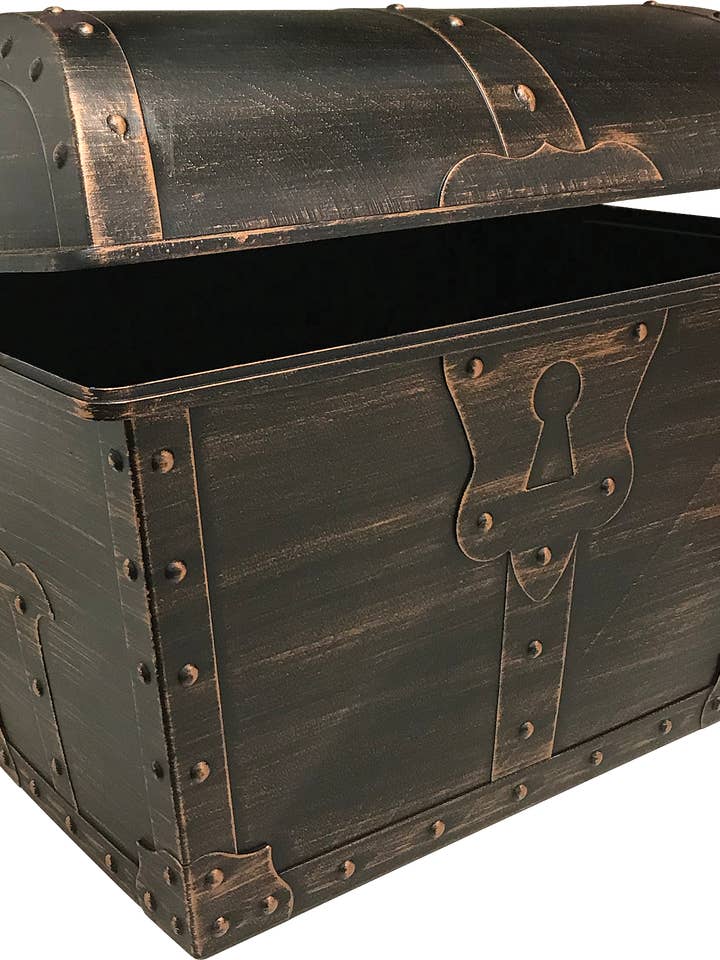 Plastic Treasure Chest for wholesale by Teacher Created Resources