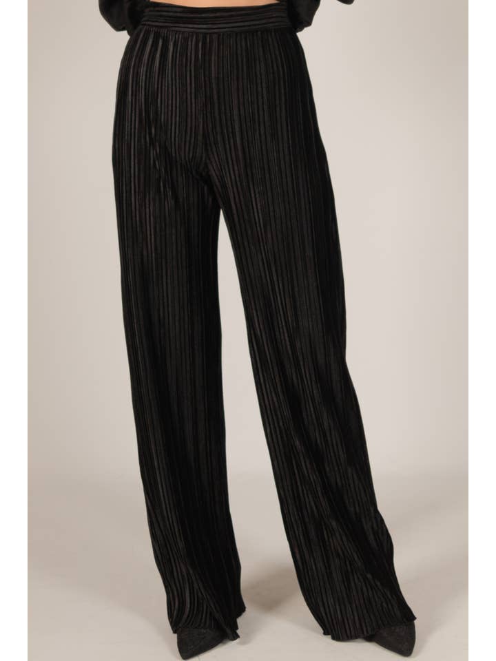 Before You Collection - Wholesale Pants - Women's - Pleated Velvet Wide Leg Pants