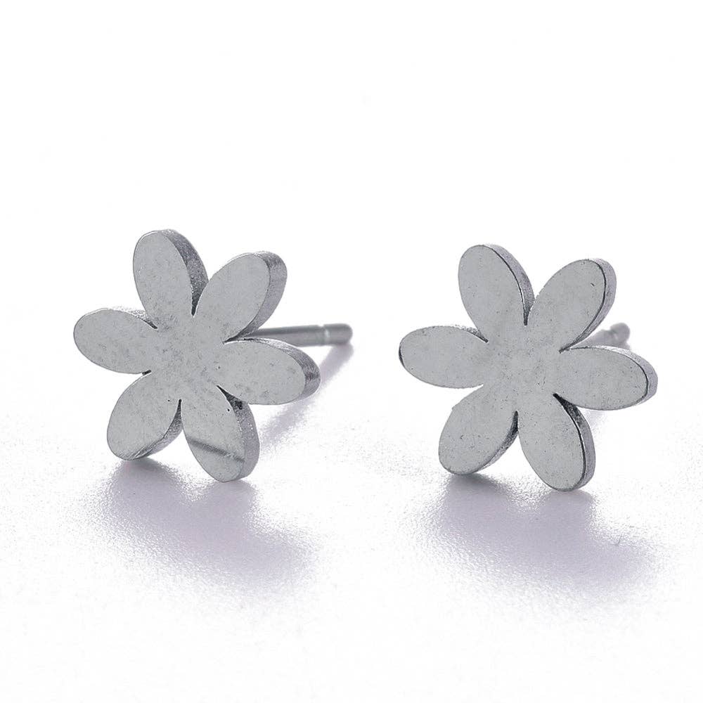 WishStrings - Wholesale Stud/Post Earrings - SALE - Silver Flower - Stud Earrings - S0822