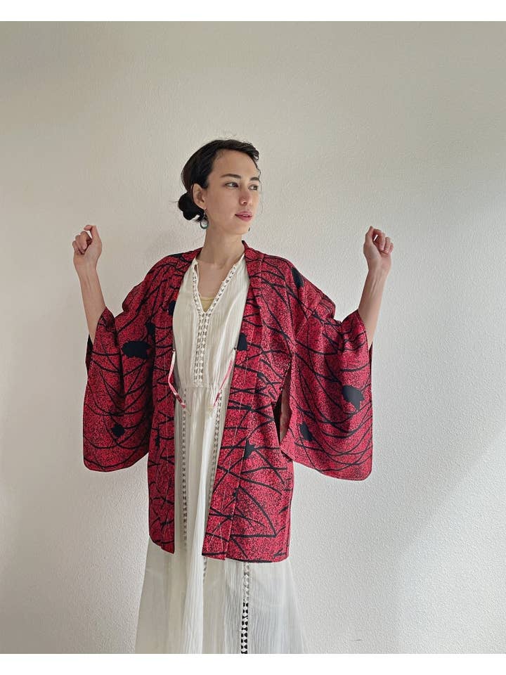 KimonoZen - Wholesale Kimono - Women's - Red and Black Haori Kimono Jacket1