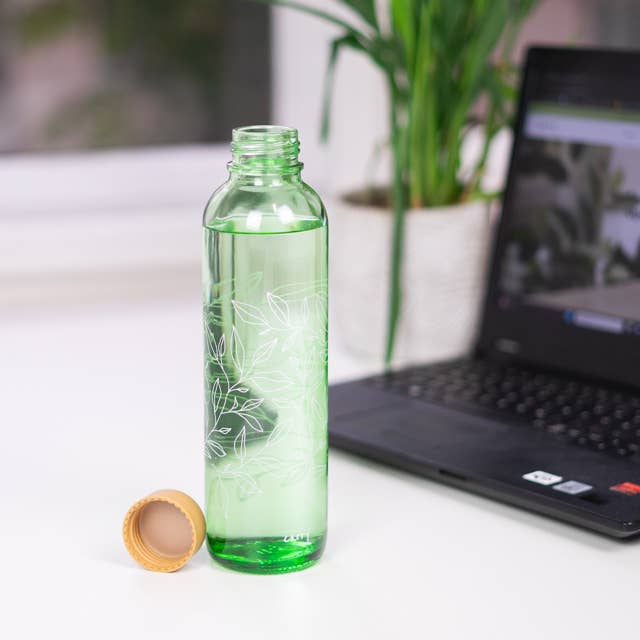 Carry Bottles - Wholesale Water Bottle - Glass water bottle - CARRY Bottle GREEN HARMONY 0.7l2
