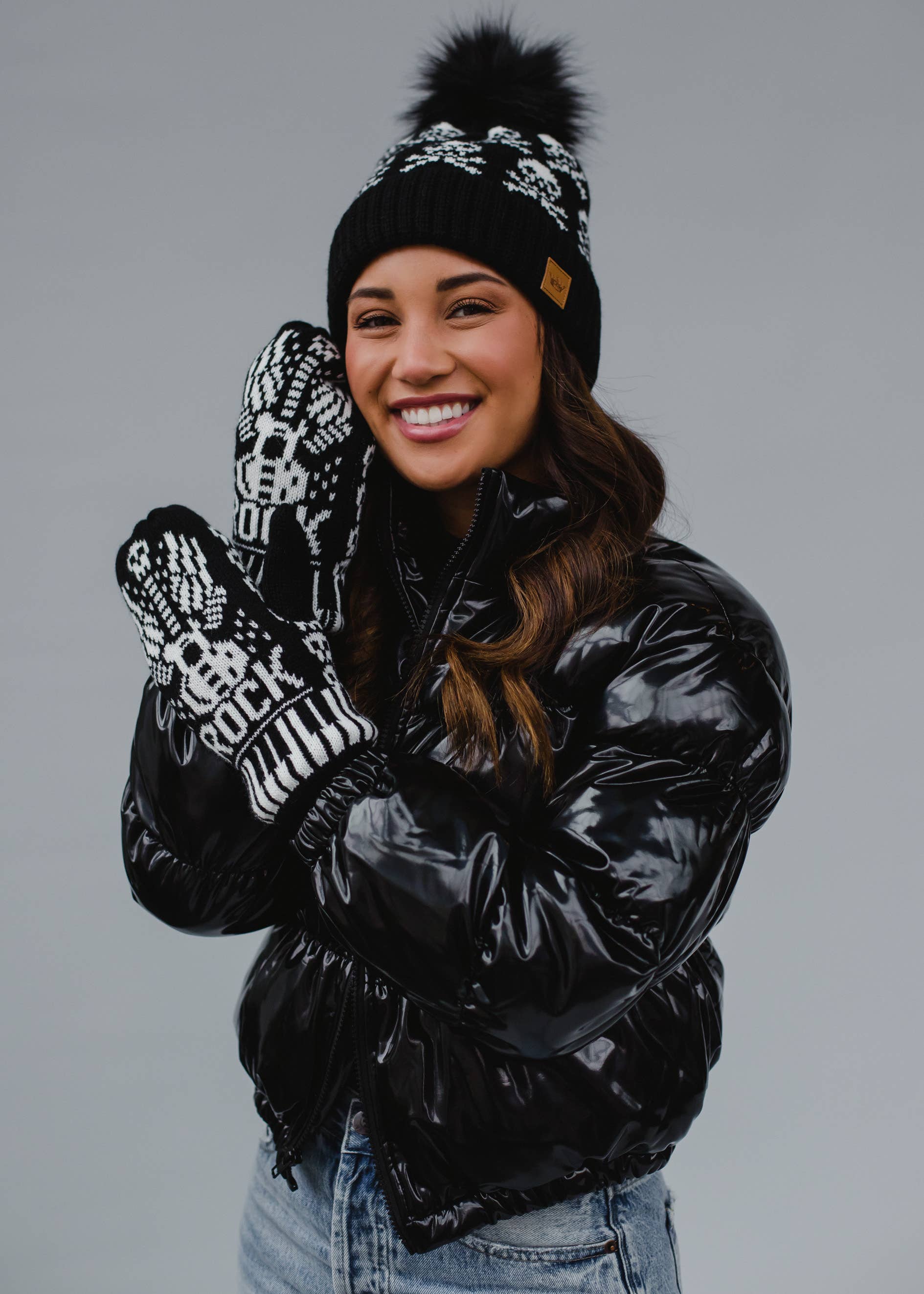 Panache Apparel Co. - Venta al por mayor Manoplas - Mujer - Manoplas Rock en blanco y negro2