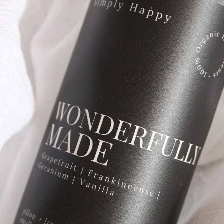 Simply Happy – Spray de roupa por atacado – Maravilhosamente Feito | Spray de Almofada + Linho Orgânico