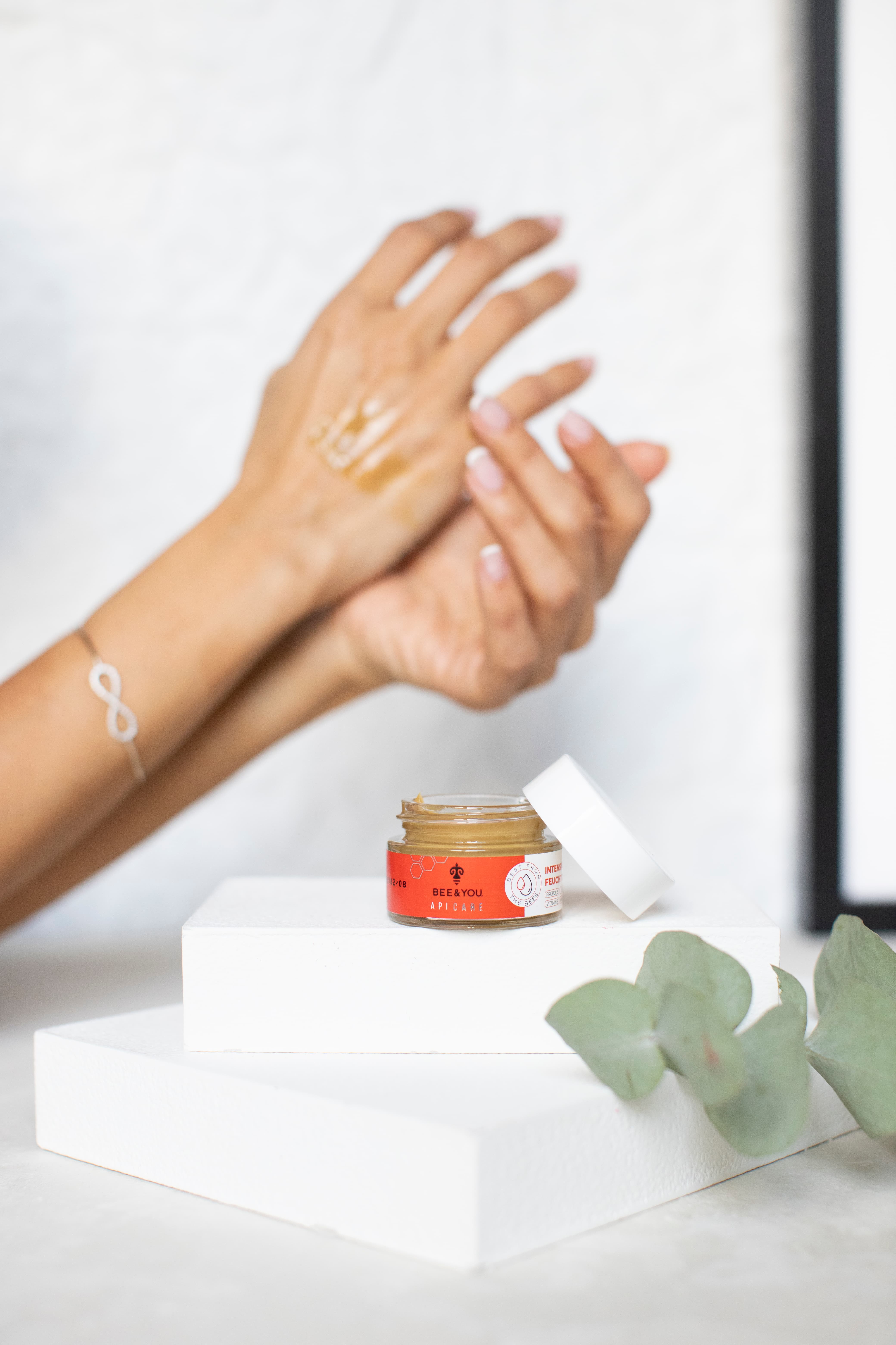 UANDU GmbH - Wholesale Facial Moisturizer - Intensive Feuchtigkeitscreme2