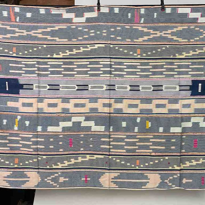 Vintage Baule Afrikanisches Tuch Textil „Wrapper“ | 55" x 39" für den Großhandel von The Niger Bend
