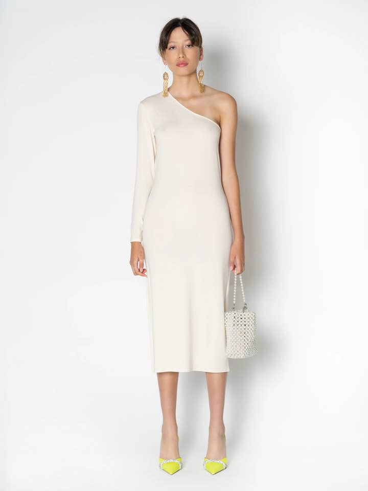 Robe midi en jersey moulante à manche asymétrique pour la vente par NU-IN