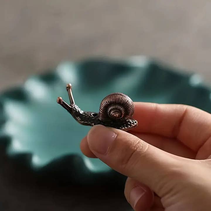 Magnifique Hearts - Wholesale Incense Holder - Snail Line Mini Incense Holder: Perfect for Homes Copper4