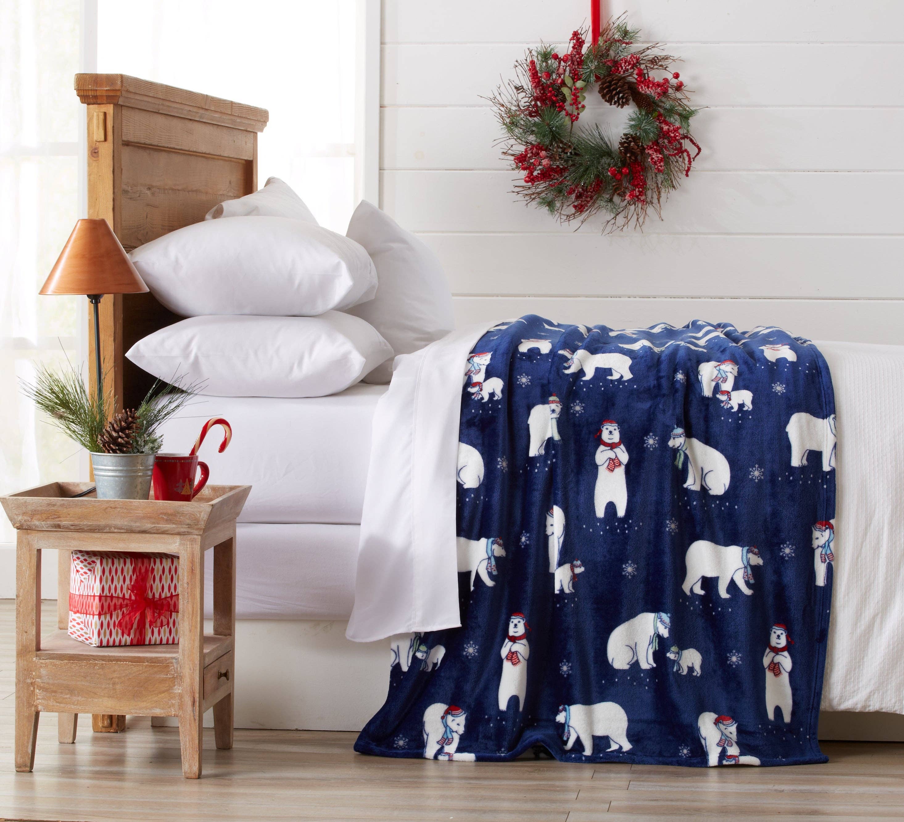 BH Collective - Wholesale Throw Blanket - Throw Blanket - Printed Velvet - Pearl Collection3