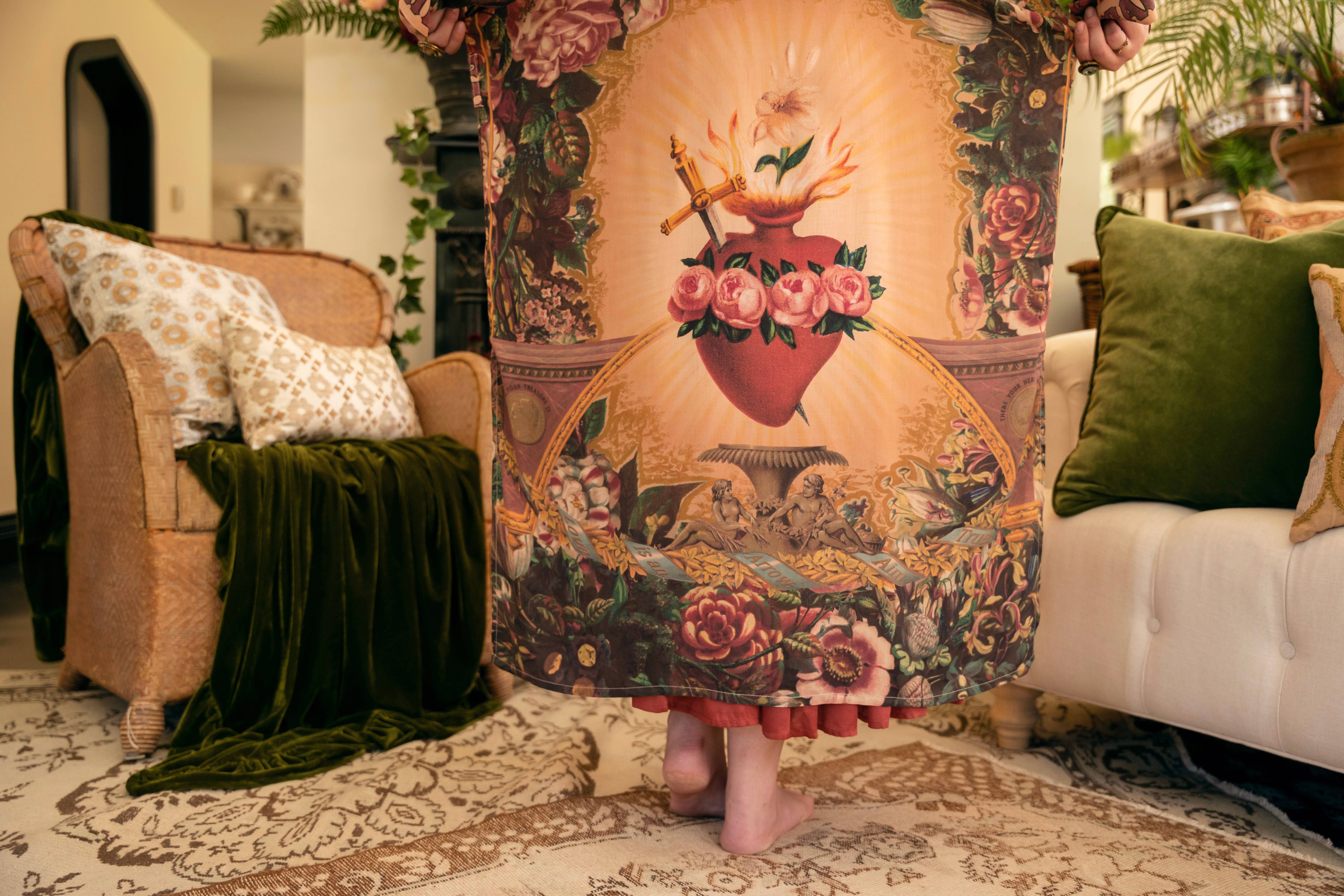 Market of Stars (USA) - Wholesale Kimono - Women's - Courage Dear Heart Opera Duster Kimono Robe w/ Sacred Heart6