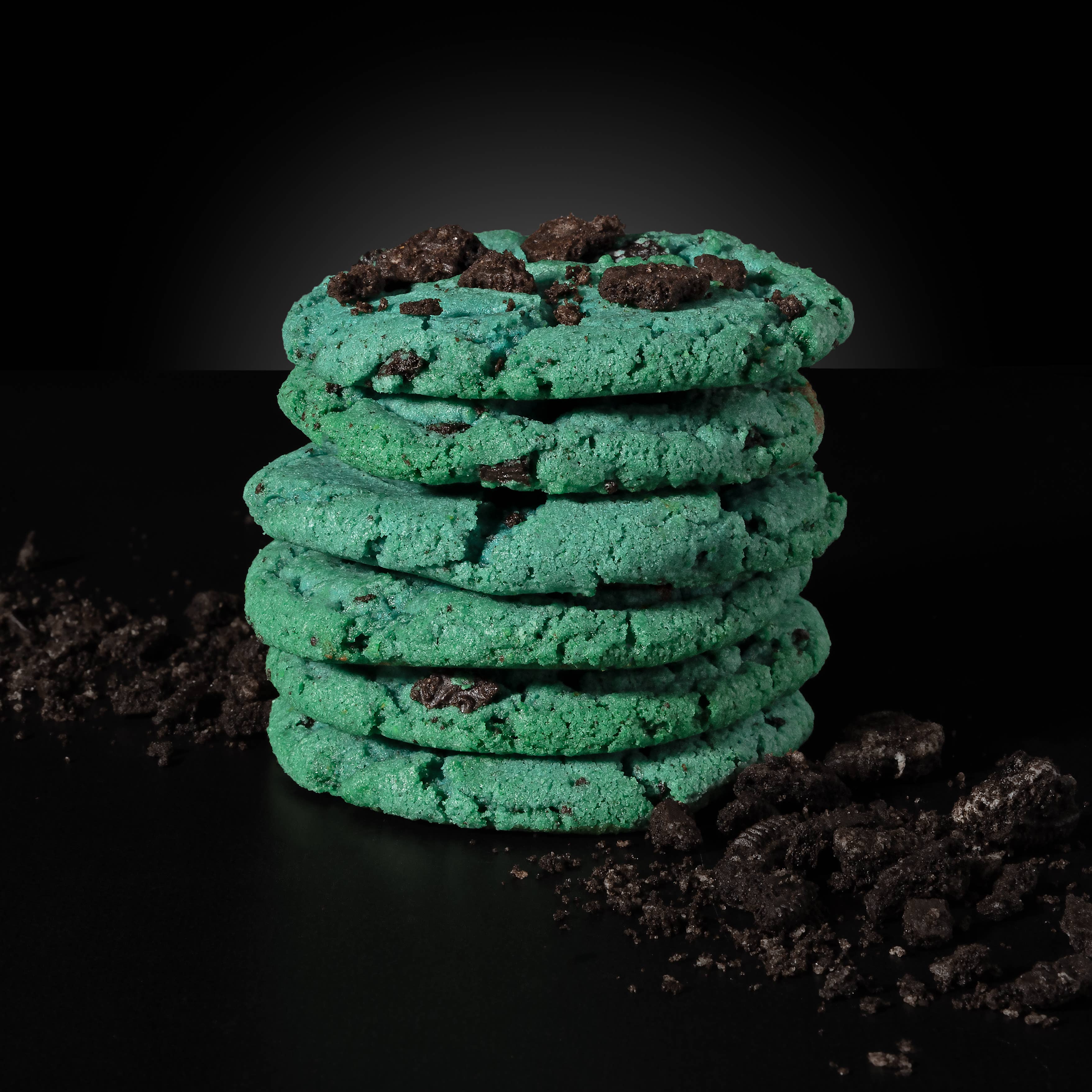 Doughp - Wholesale Cookie Mix - Cookies & Cream Cookie Dough "Cookie Monsta" 8oz1