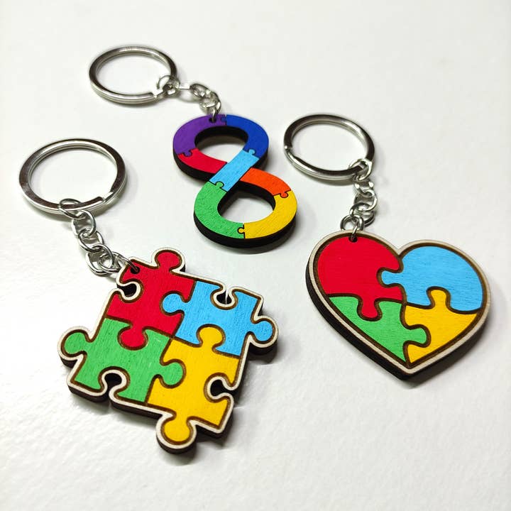 Herbs&Belles - Wholesale Keychain - Unisex - Wooden Autism Spectrum Keyring, Neurodiversity Keychain