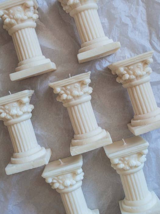 Greek Column Candle for wholesale by Silke-Amsterdam