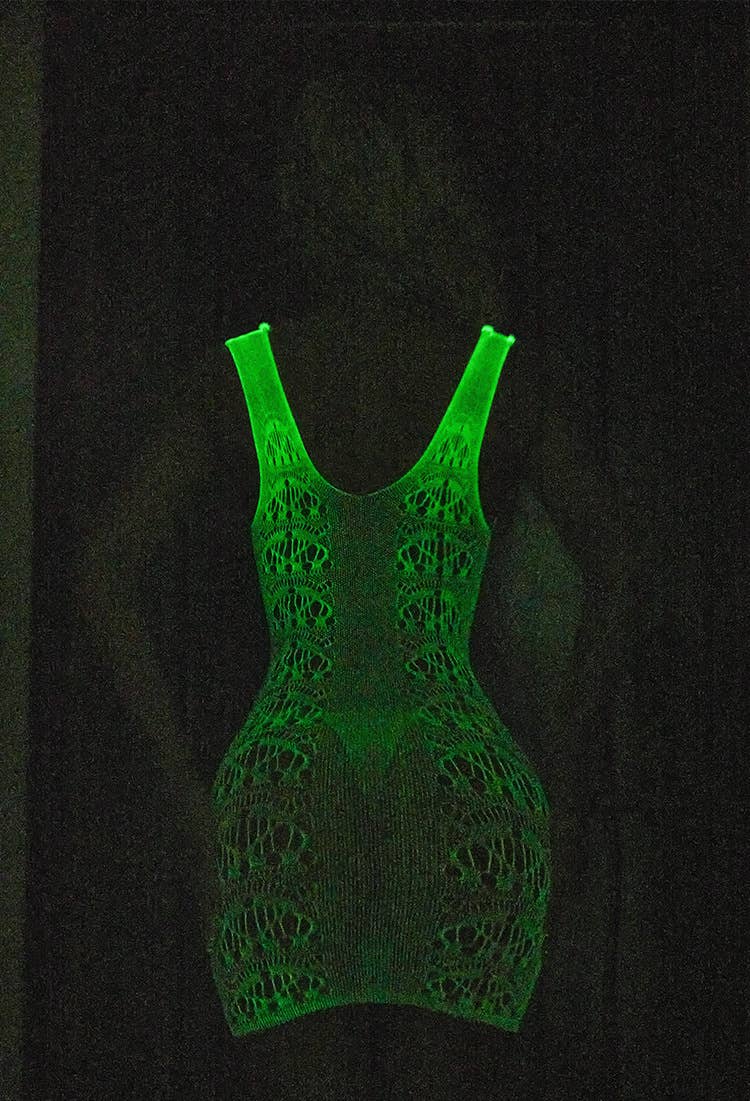 Sweetkama – wholesale Lingerie Set – women's – Glow in the Dark See Through Fishnet Bodystockings Dress2