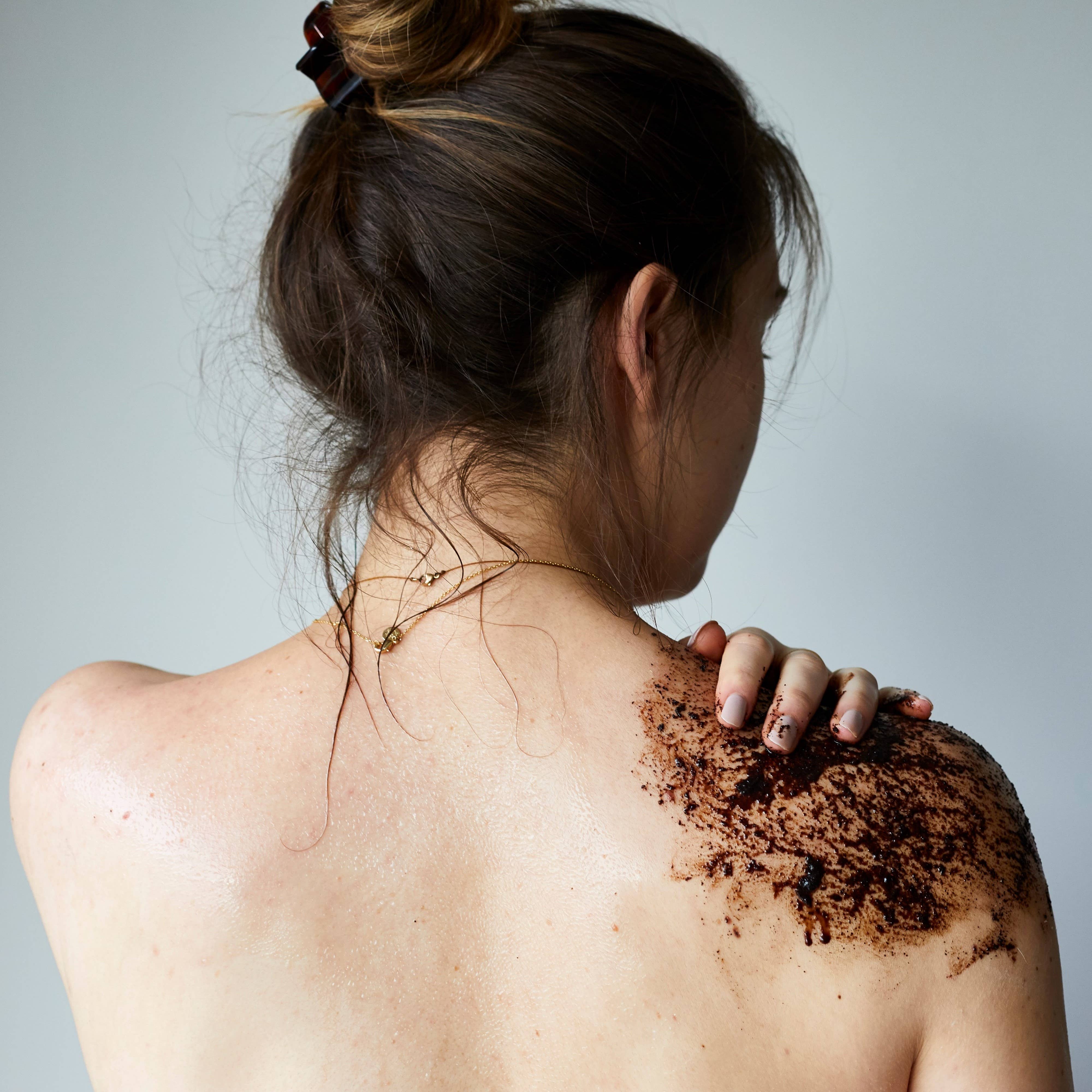 UpCircle USA - Wholesale Body Scrub/Exfoliant - Eco Friendly Lemongrass Body Scrub with Coffee + Shea Butter6