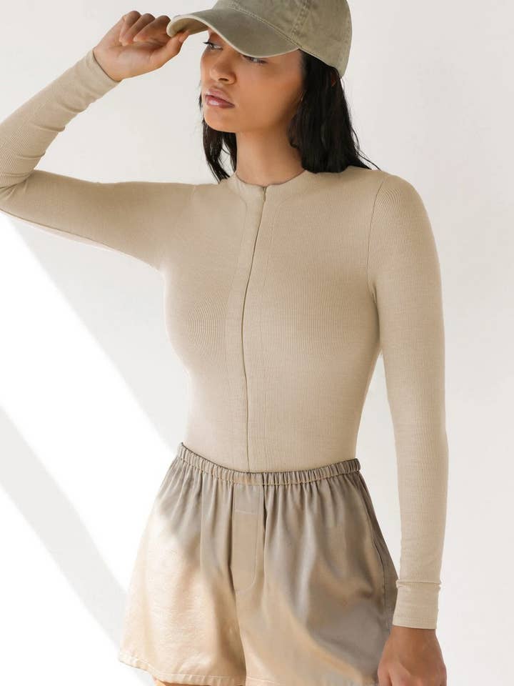 Lily Clothing - Wholesale Bodysuit - Women's - SEXY ZIP UP LONG SLEEVE TOPS BODYSUITS_CWSBS011013