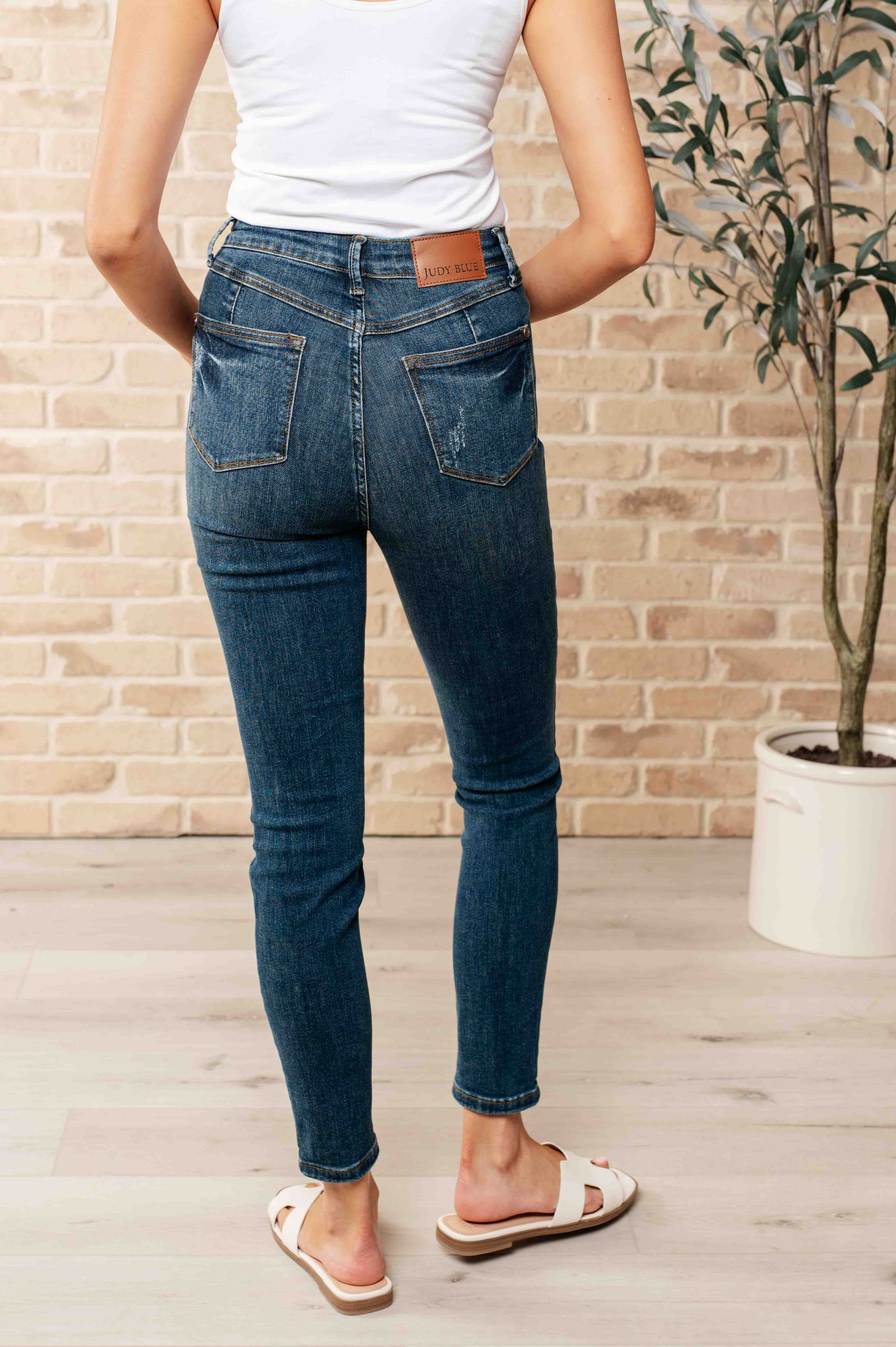 Avenue Wholesale - Wholesale Jeans - Women's - Judy Blue High Rise Control Top Skinny Jeans7